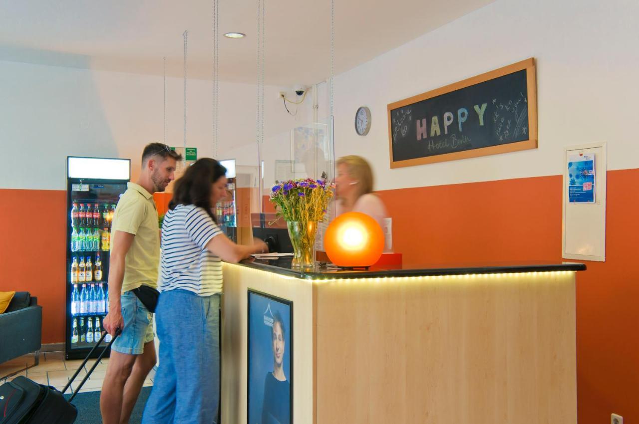 Happy Hotel Berlin Exterior photo