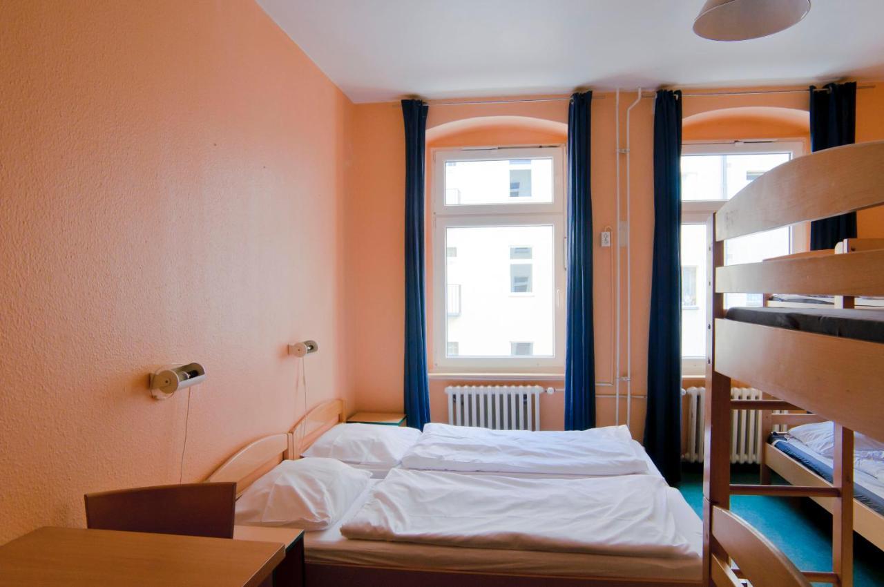 Happy Hotel Berlin Exterior photo