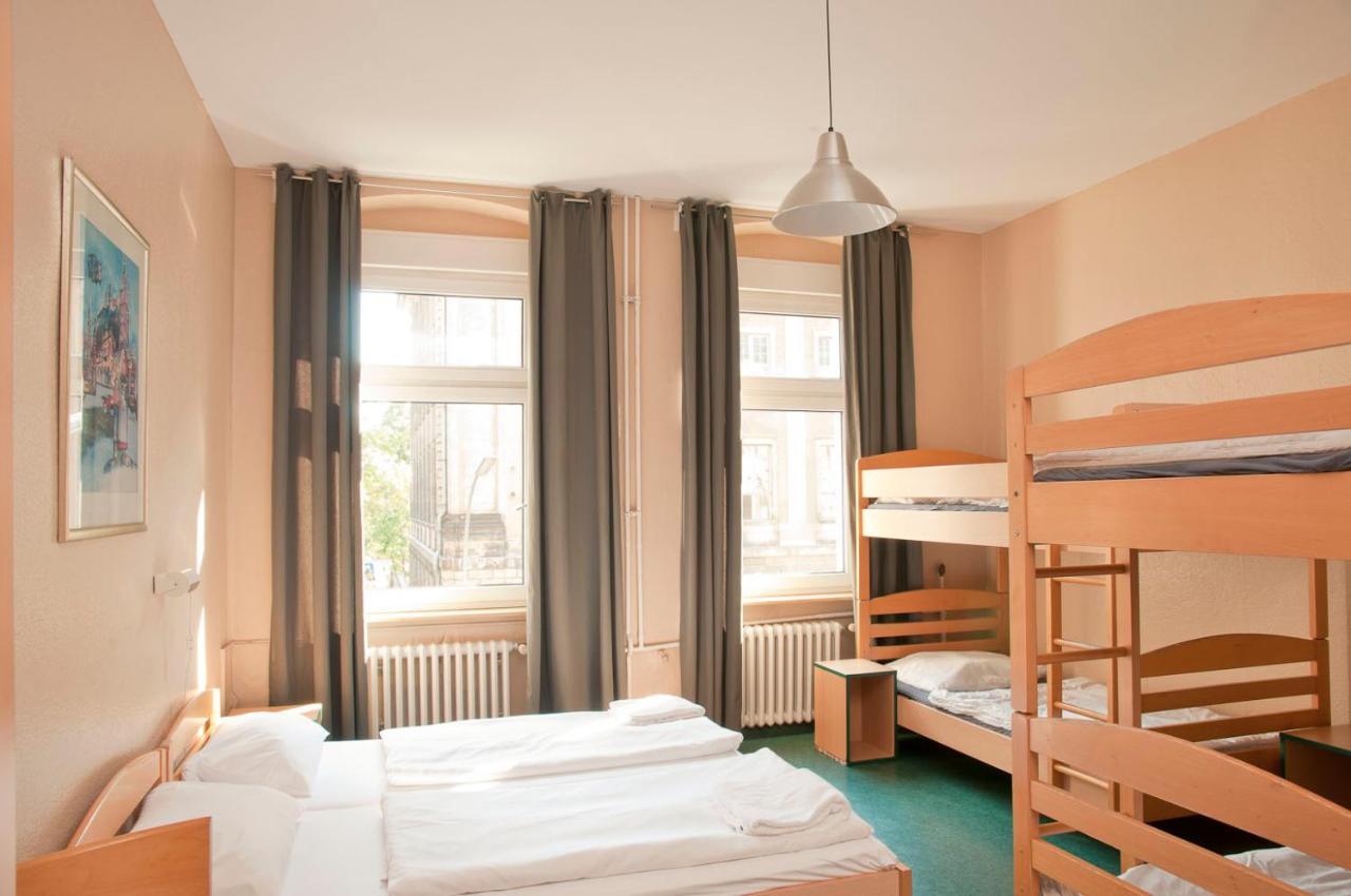 Happy Hotel Berlin Exterior photo