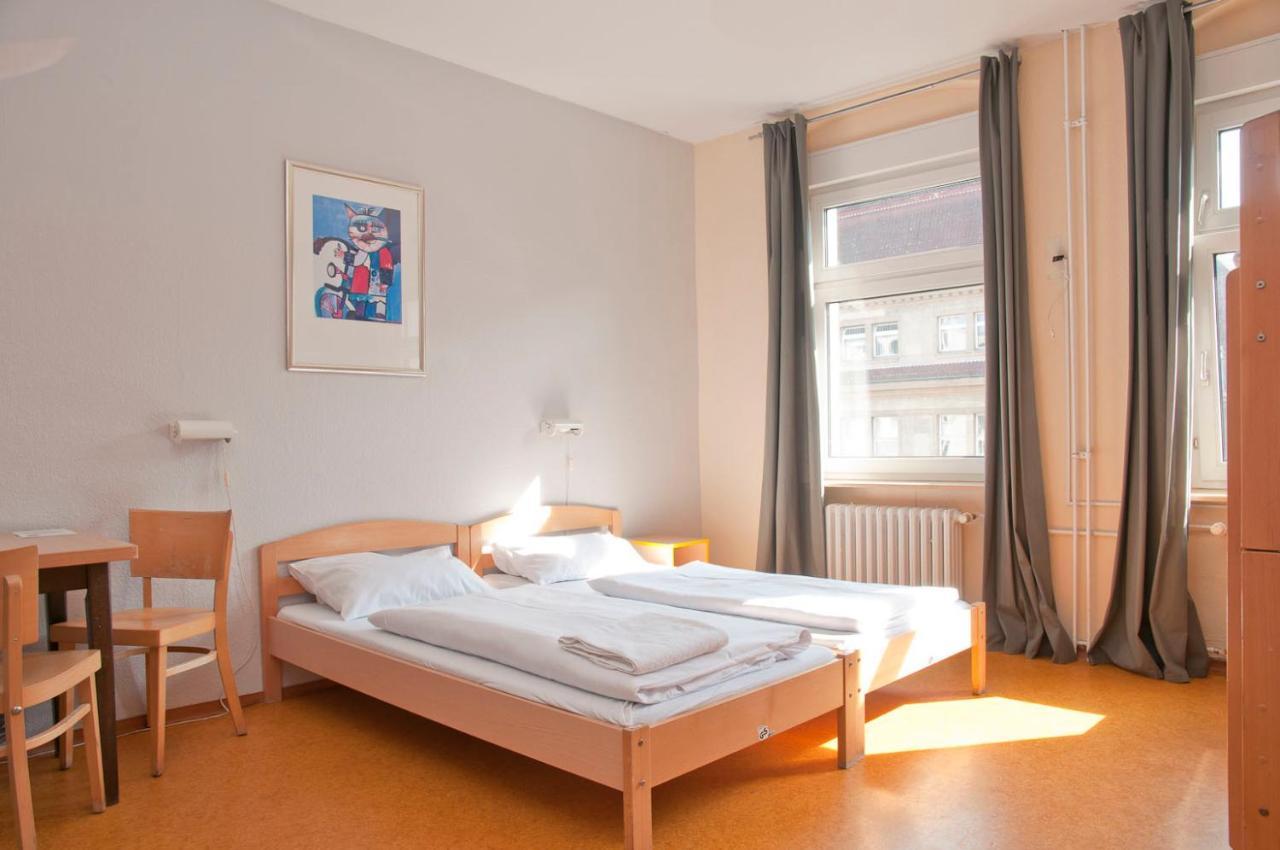 Happy Hotel Berlin Exterior photo