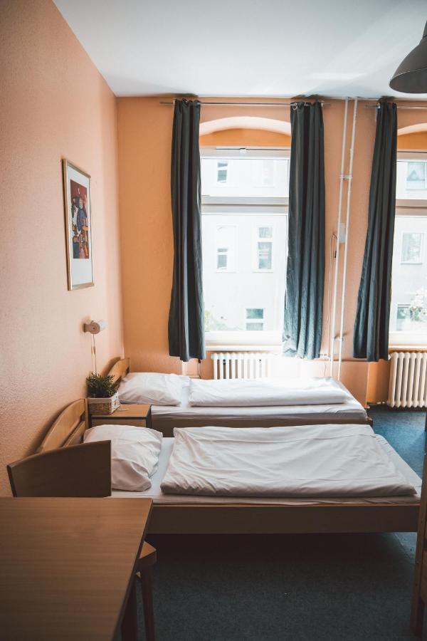 Happy Hotel Berlin Exterior photo